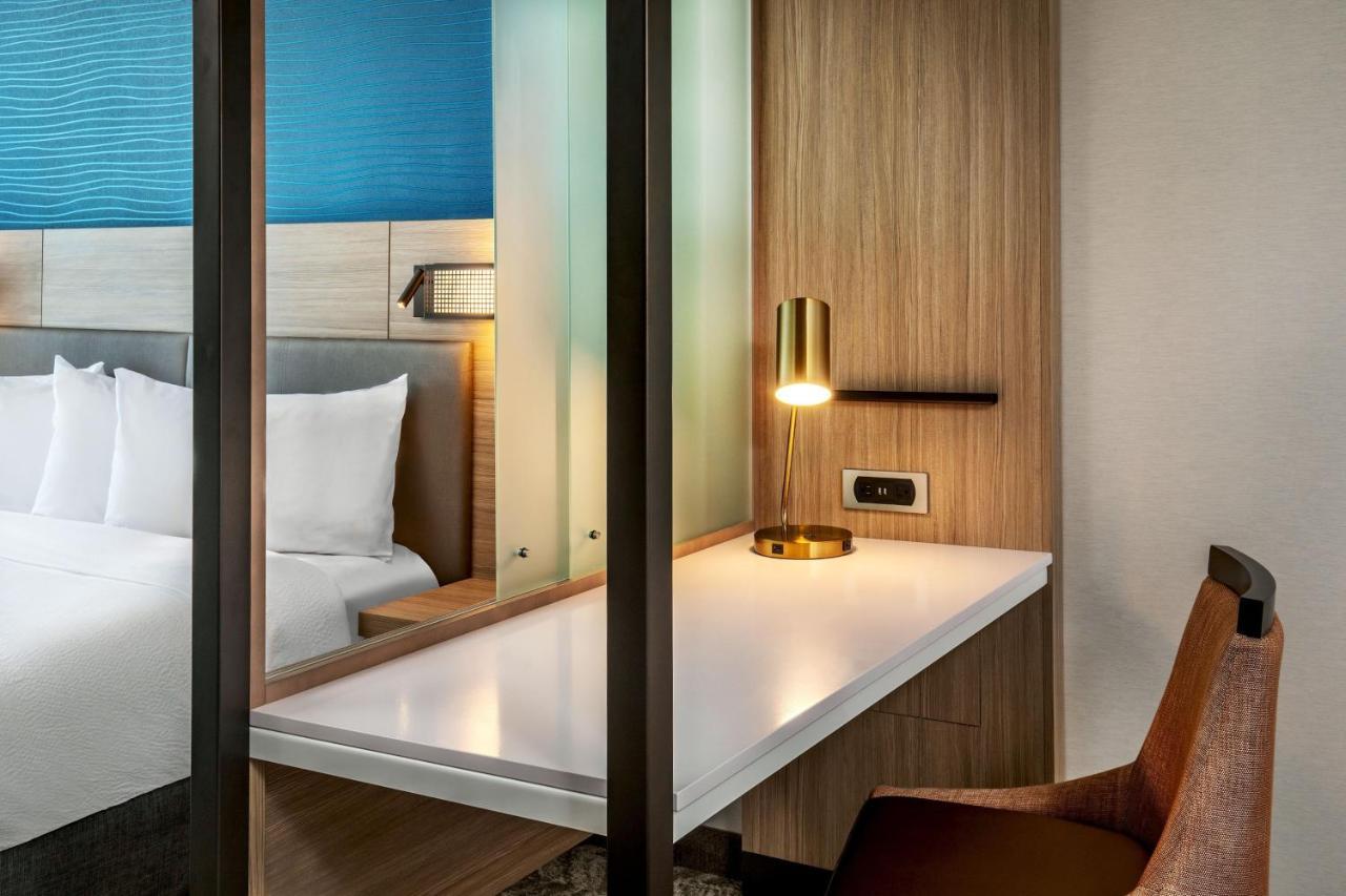 Springhill Suites By Marriott Boston Logan Airport Revere Beach Kültér fotó